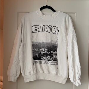 Anime bing White Graphic Sweatshirt